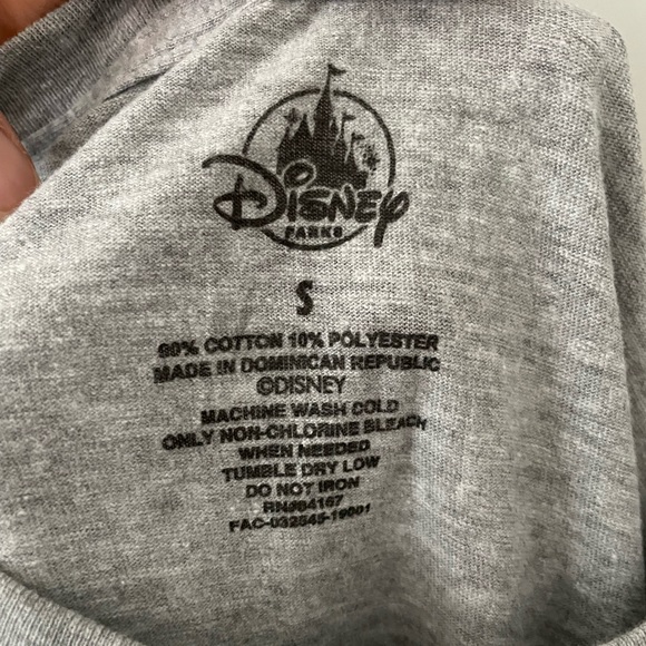 NWOT The Little Mermaid Scuttle Disney Tee - Picture 4 of 4